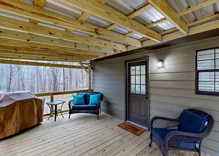 Dogs Welcome! 'Big Oak Hideaway' Near Lake Martin